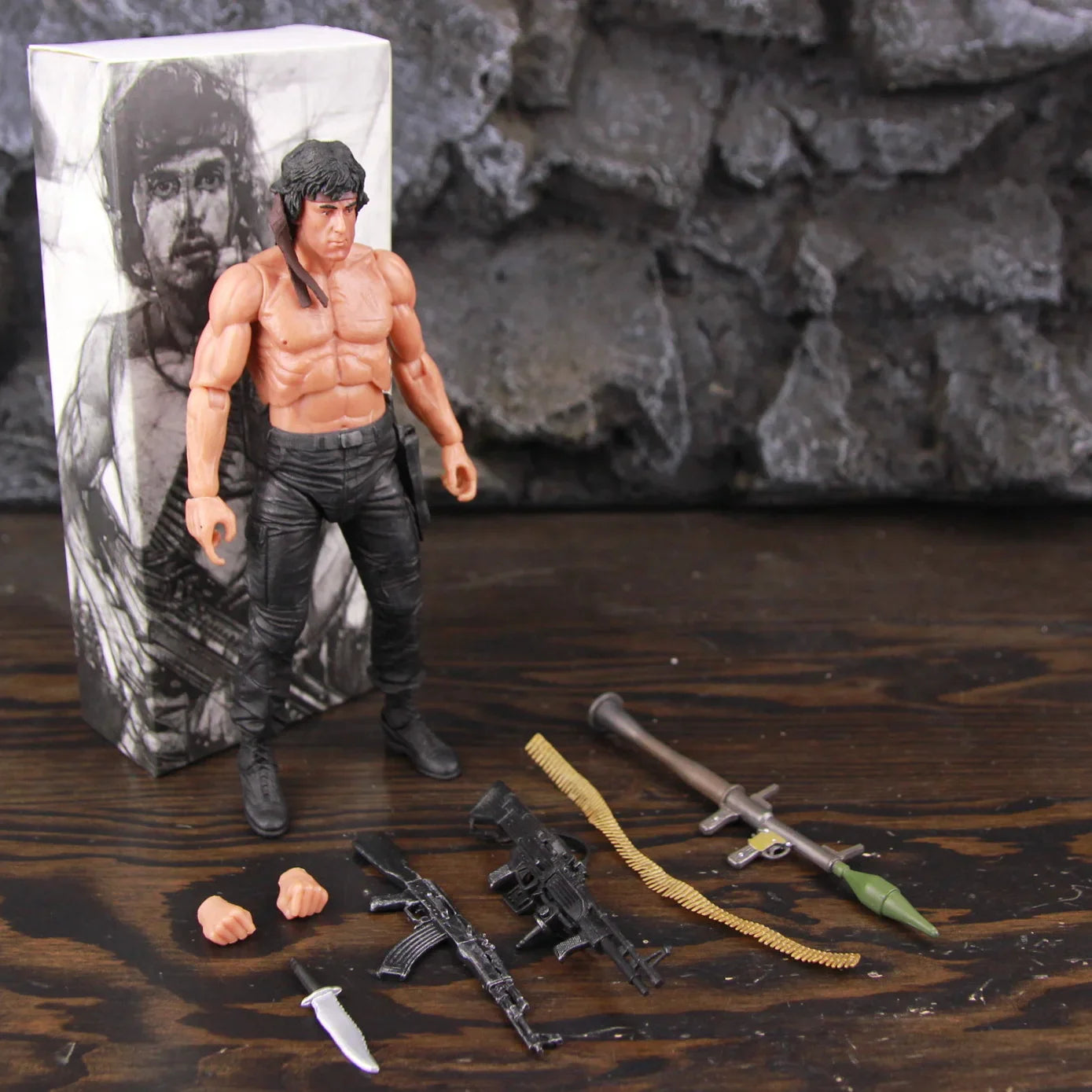 Brinquedo Boneco Rambo + Acessórios