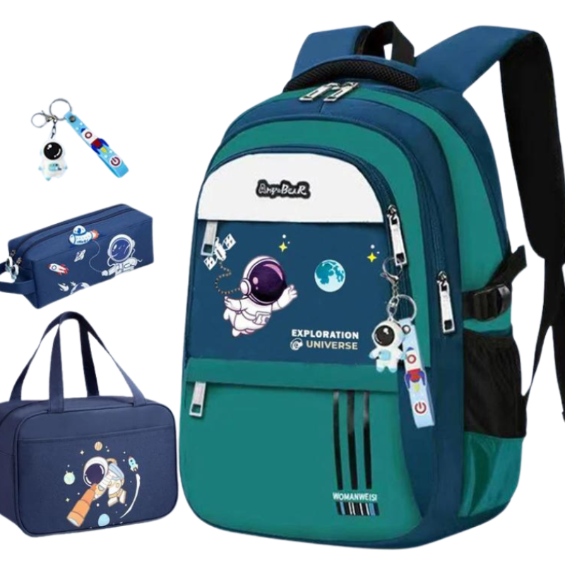 Kit Escolar Astronauta para Meninos com 4 Peças: Mochila, Lancheira, Estojo e Chaveiro - Promoção de Agosto