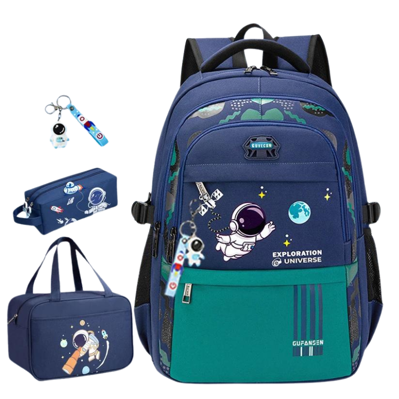 Kit Escolar Astronauta para Meninos com 4 Peças: Mochila, Lancheira, Estojo e Chaveiro - Promoção de Agosto