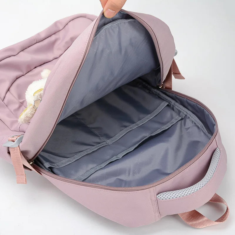 Mochila Escolar Feminina Com Compartimentos E Chaveiro