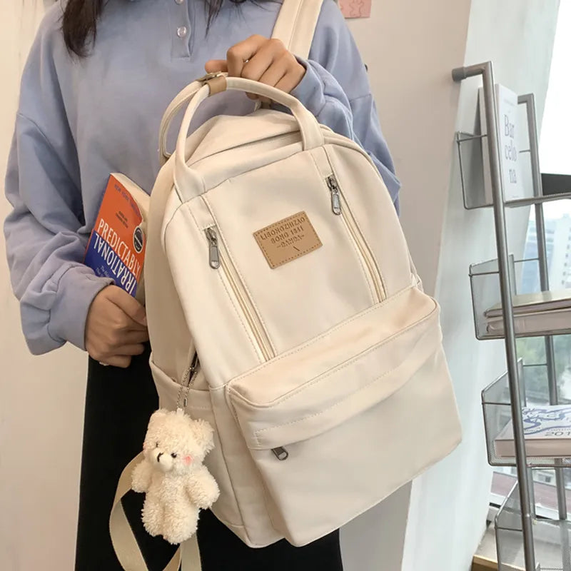 Mochila Escolar Feminina com Chaveirinho de Urso