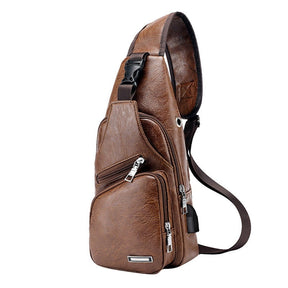 Mochila Masculina de Couro Legítimo - Shoulder Bag Transversal Multiuso LuxePath