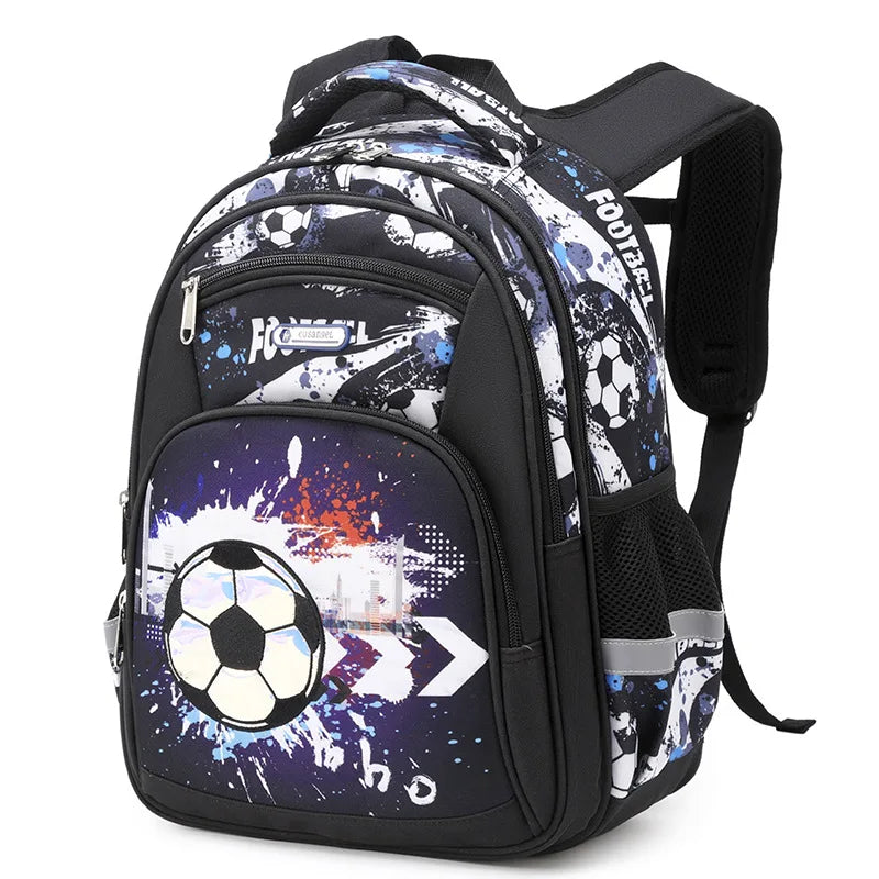 Mochila Escolar Infantil com Design de Futebol