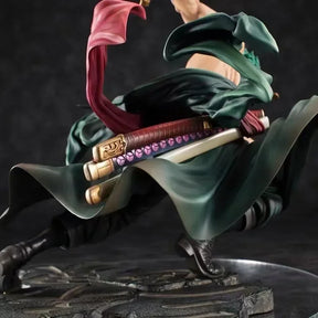 Boneco Roronoa Zoro (One Piece)