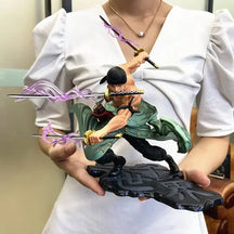 Boneco Roronoa Zoro (One Piece)