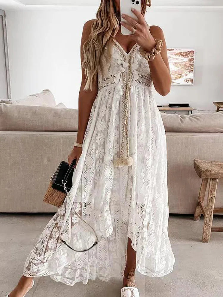 Vestido de Renda Floral Branco Decote V