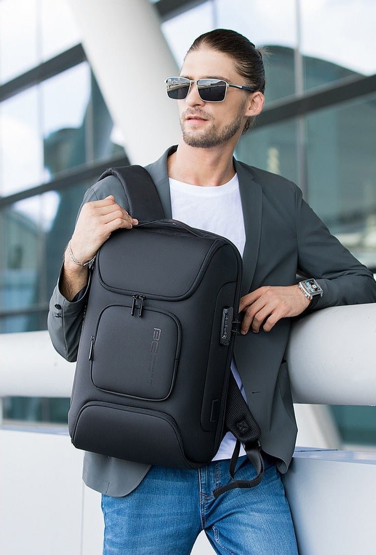 Mochila Traveling Notebook 15.6" Antifurto - Capacidade Grande